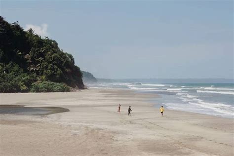 Kalak, sendang, donorojo, sendang, donorojo, kabupaten pacitan, jawa timur 63554, indonesia. Pantai Lembah Putri - Harga Tiket Masuk & Spot Foto ...