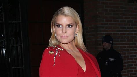 jessica simpson refuses to watch framing britney spears the blast
