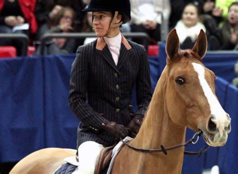 Luciana diniz shares her personal life experiences as a person, a woman and as an olympic show jumper welcome to this great opportunity to become ambassadors of my brand. Luciana Diniz aposenta As Taro, um de seus craques que ...