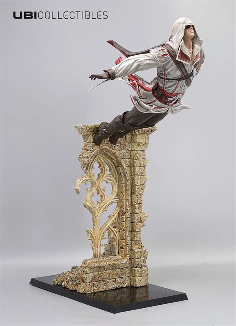 Assassins Creed Ezio Leap Of Faith Statue At Mighty Ape Australia