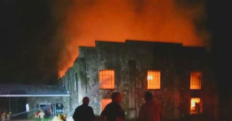 Fire destroys historic gym, burns hole in small Indiana community