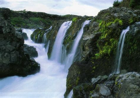 Is 1289 Iceland The Waterfall Barnafoss In Hvítá River Fr Flickr