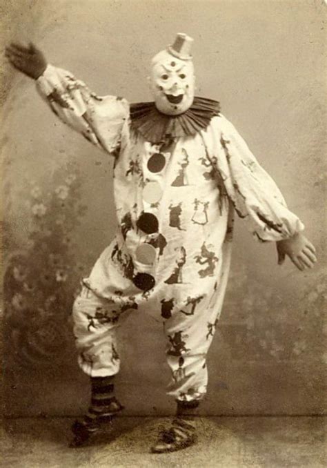 38 Ridiculously Creepy Old School Clowns Creepy Vintage Creepy