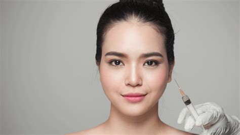 Because they give a slower, more gradual release than intravenous injections, subcutaneous injections are frequently used as a way to administer. BEWARE: Vitamin C Skin-Whitening Injections Could Lead To ...