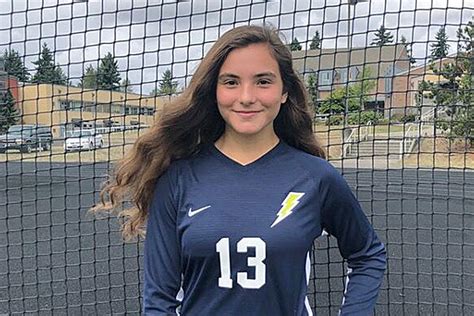 Federal Way Mirror Female Athlete Of The Week For Sept 20 Julieta