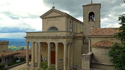 Abbreviazione del nome della banca. Basilica di San Marino | Wondermondo