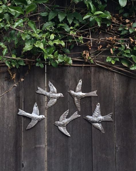 Set Of 5 Birds For Decorating Handmade Garden Wall Etsy Small Wall Art Metal Wall Art