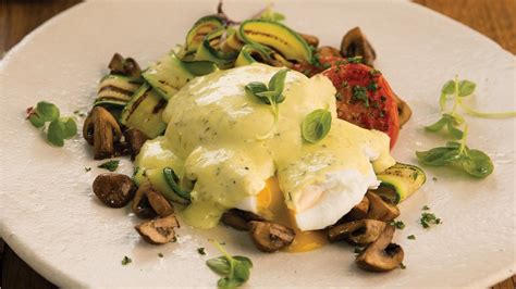 Portabella Mushrooms Eggs Benedict And Pesto Hollandaise Recipe