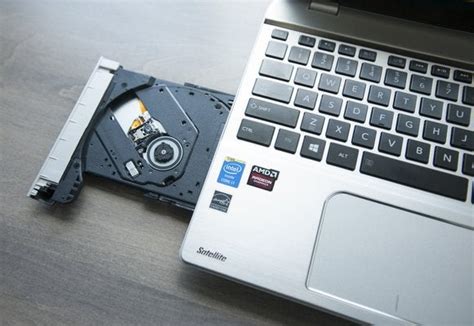 How To Open Cd Drive On Hp Laptop Bodymoz
