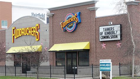 Tanners Grill And Bar To Open In Former Fuddruckers Building The Buzz