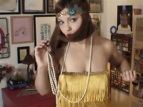 Alibaba.com offers 2,174 1920s costume products. DIY 1920's Flapper Costume - YouTube