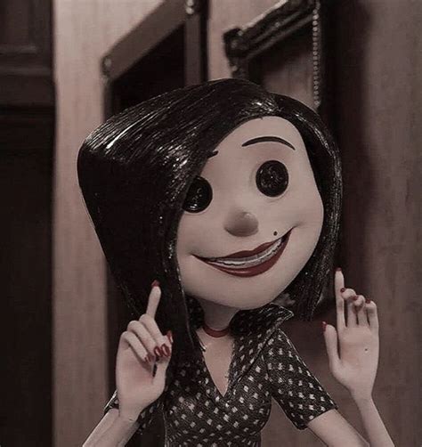 Pin By Ballsina On Fairy Grudge Other Mother Coraline Coraline Movie