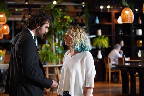 Trt 1'in yeni dizisi, ilk bölümüyle günün en çok konuşulan konularından biri oldu. Masumlar Apartmanı 5. Bölüm izle!