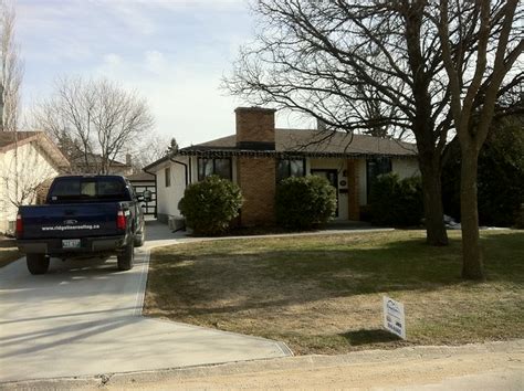 As compared to other roofing options, iko shingles require adequate ventilation. IKO Cambridge Dual Brown | Flickr - Photo Sharing!