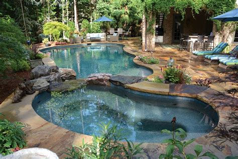 Amazing 58 Best Small Backyards With Inground Pools