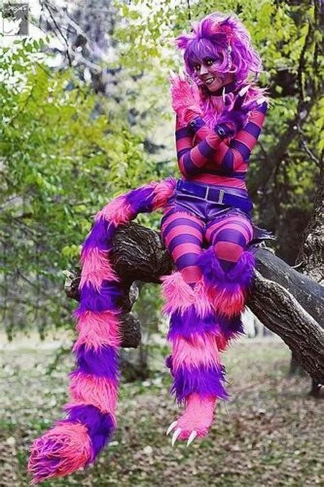 Written pattern for cheshire cat costume: 30 DIY Halloween Costume Ideas | Holidappy