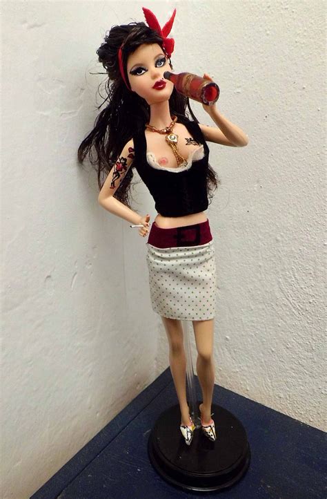 Las 10 muñecas Barbie más extrañas y controversiales que han salido a