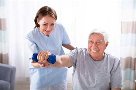 Senior Health: Top Tips to Help Your Elderly Loved One Start