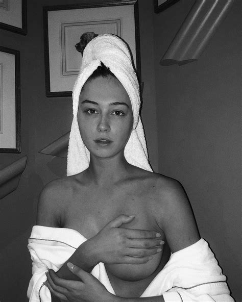 Elsie Hewitt Topless Sexiest Photos And Video The Fappening