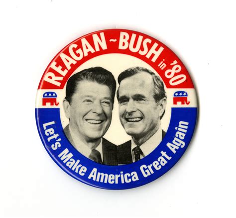 Button Ronald Reagan 1980 Smithsonian Institution