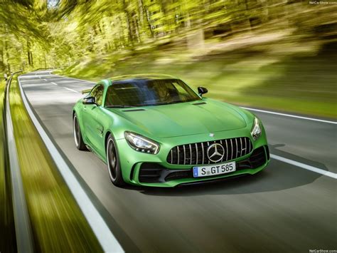 Mercedes Benz Amg Gt R Cars Coupe Green Wallpapers Hd Desktop And Mobile Backgrounds