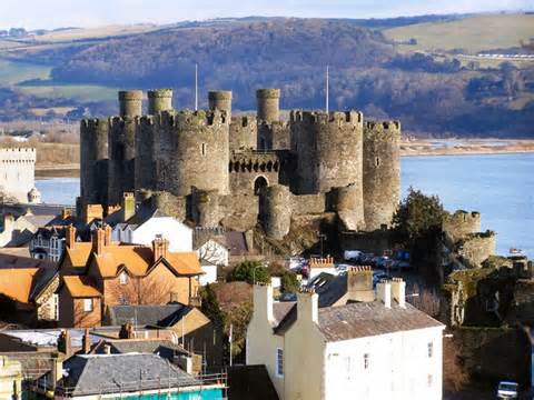 Conwy Castle From Town Walls © David Dixon Cc By Sa20