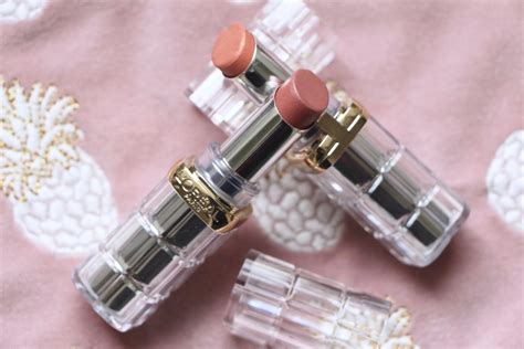 Colour Riche Shine Lipstick With Extreme Juiciness A Model Recommends