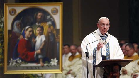 Pope Visits Philadelphia Extols Americas Founding Ideals
