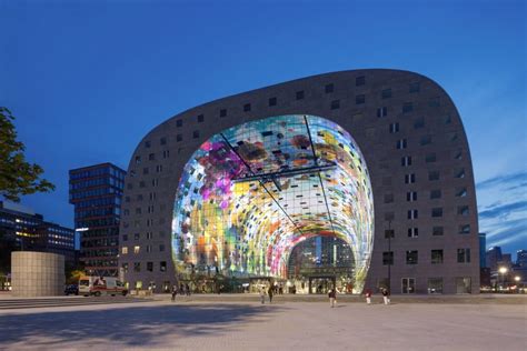 10 Buildings That Represent A New Age Of Postmodernism Architectural
