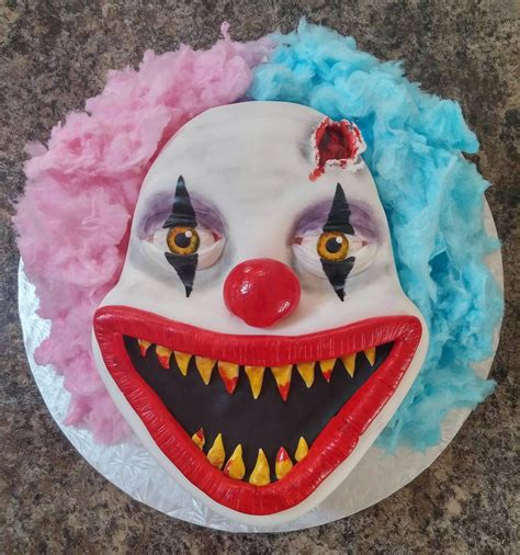 [homemade]made A Creepy Clown Cake For Halloween Ift Tt 2f0c1cr Halloween First Birthday