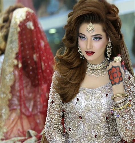 kashee s pakistani bridal makeup and hairstyling pakistani bridal makeup bride hairstyles