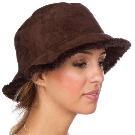 Womens Vintage Style Suede Cloche Bucket Winter Hat With Faux Fur