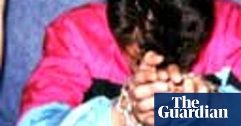 Pakistani Police Arrest Pearl Suspect Newspapers And Magazines The Guardian
