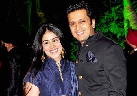 Genelia Dsouza Pregnant With Second Child Spotted With Baby Bump