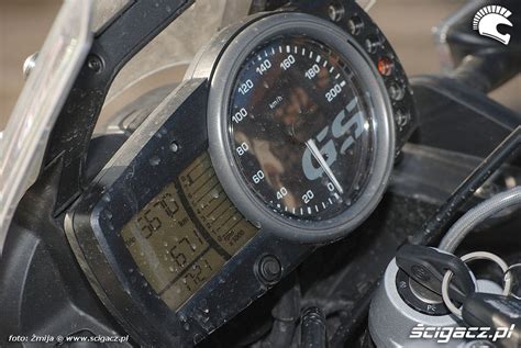 Go back to the test terminal a final time to start the robot compliance test. Zdjęcia: Obrotomierz G650GS - BMW G650GS z dala od wyscigu zbrojen