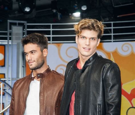Ecco come funziona il made in italy fasullo, i ieri striscia la notizia ha provato che stefano callegaro non era un cuoco dilettante come richiesto da masterchef, scatenando un piccolo stuolo di. Elia Fongaro: età, altezza e peso. Chi è | Caffeina Magazine