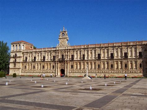 Llerena Y Su Historia Llerena Y El Conventual De San Marcos De LeÓn