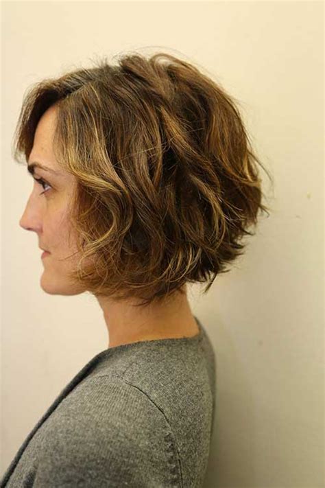 25 Stunning And Charming Wavy Bob Hairstyles Hottest Haircuts