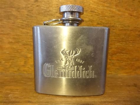 Vintage English Metal Glenfiddich Whisky 2oz Totty Small Hip Flask