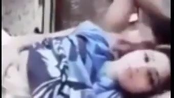 Kiss Pakistani Actress Viral Sex Video Badwap