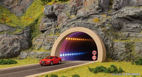 Durch den wetterfesten sedimentverbundwerkstoff wirkt das portal wie aus echtem stein gemeißelt. Viessmann 5098 H0 Straßentunnel modern, mit LED Spiegeleffekt und Tiefenwirkung, Zubehör ...