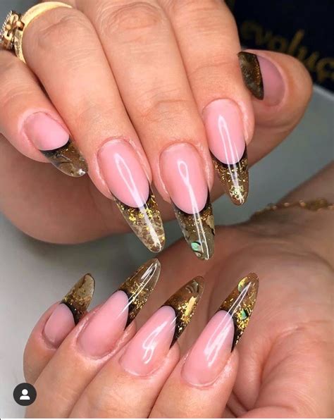 30 Charming Almond Nail Design Ideas The Glossychic