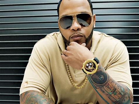 Flo rida was raised with seven sisters, all of whom sang gospel. Flo Rida Rapper HD Wallpapers