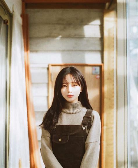 Naughty Or Nice In 2019 Ulzzang Girl Korean Girl Korean Fashion