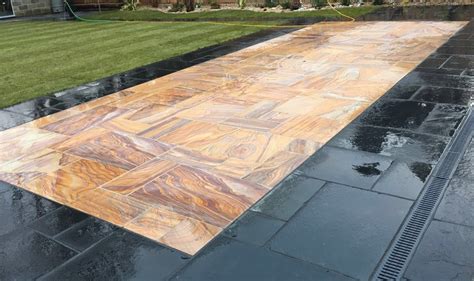 Honed Rainbow Indian Sandstone Natural Calibrated Patio Paving Slabs