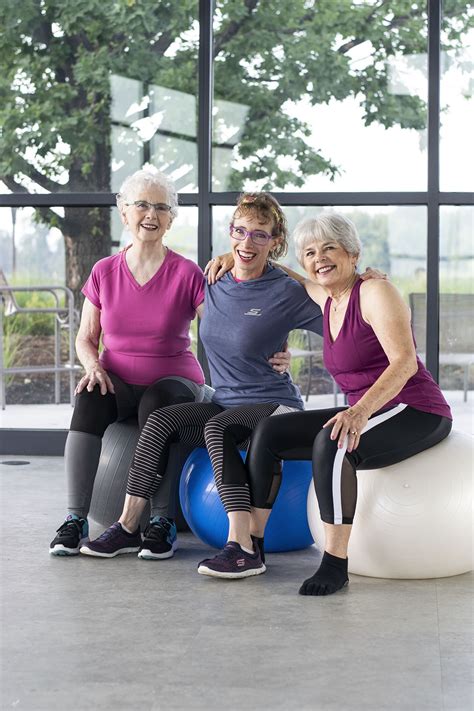 fitness clothes for women over 50 when you re at the gym