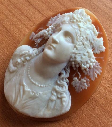 Antique Cameos Cameo Old Victorian Shell Coral And Hardstone Cameos Vintage Jewellery