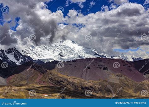 Ausangate Mountain Peru Stock Image Image Of Stunning 240683967