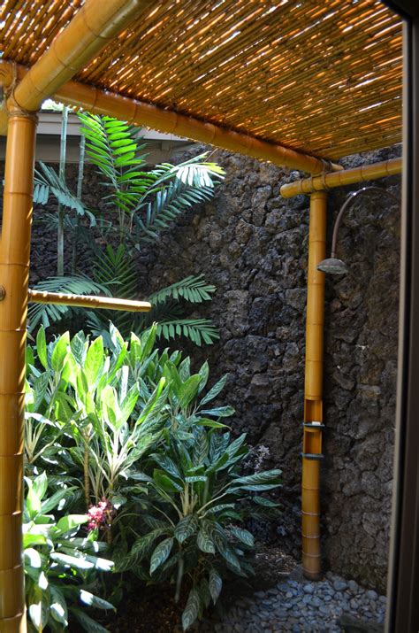 Great Outdoor Shower In Hawaii Small Backyard Gardens Backyard Garden