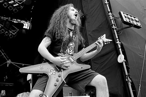 Phil Anselmo Pays Tribute To Pantera Guitarist Dimebag Darrell